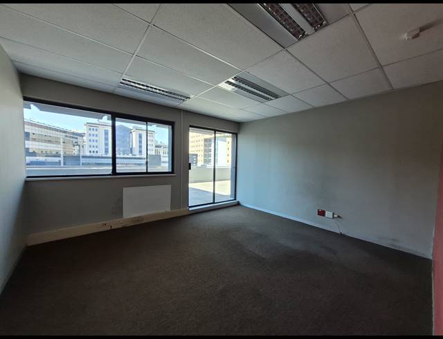 417M² OFFICE TO LET IN SANDTON CENTRAL